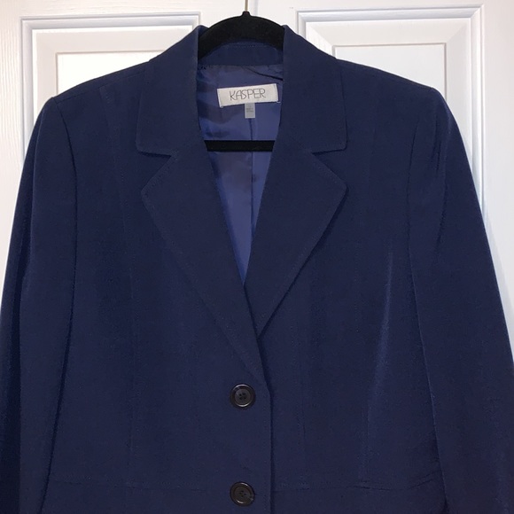 Kasper Women’s Jackets and Coats - Picture 2 of 12